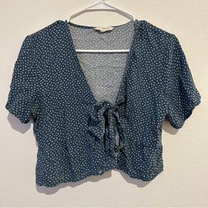 Flowy floral cropped top